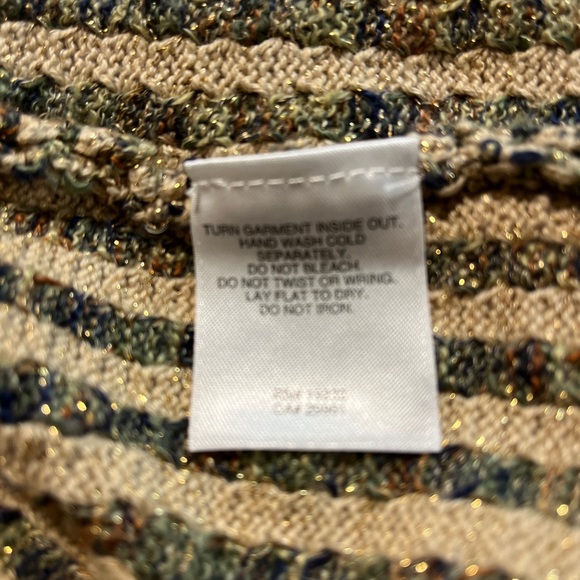 Alfred Dunner Gold Sparkle Open Sweater Size PM Petite’s - Picture 6 of 8